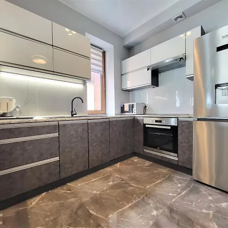 Bryza Aquarius Apartment